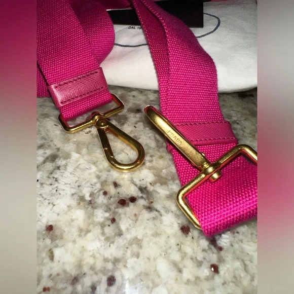 Prada Tote Canapa - Picture 3 of 12